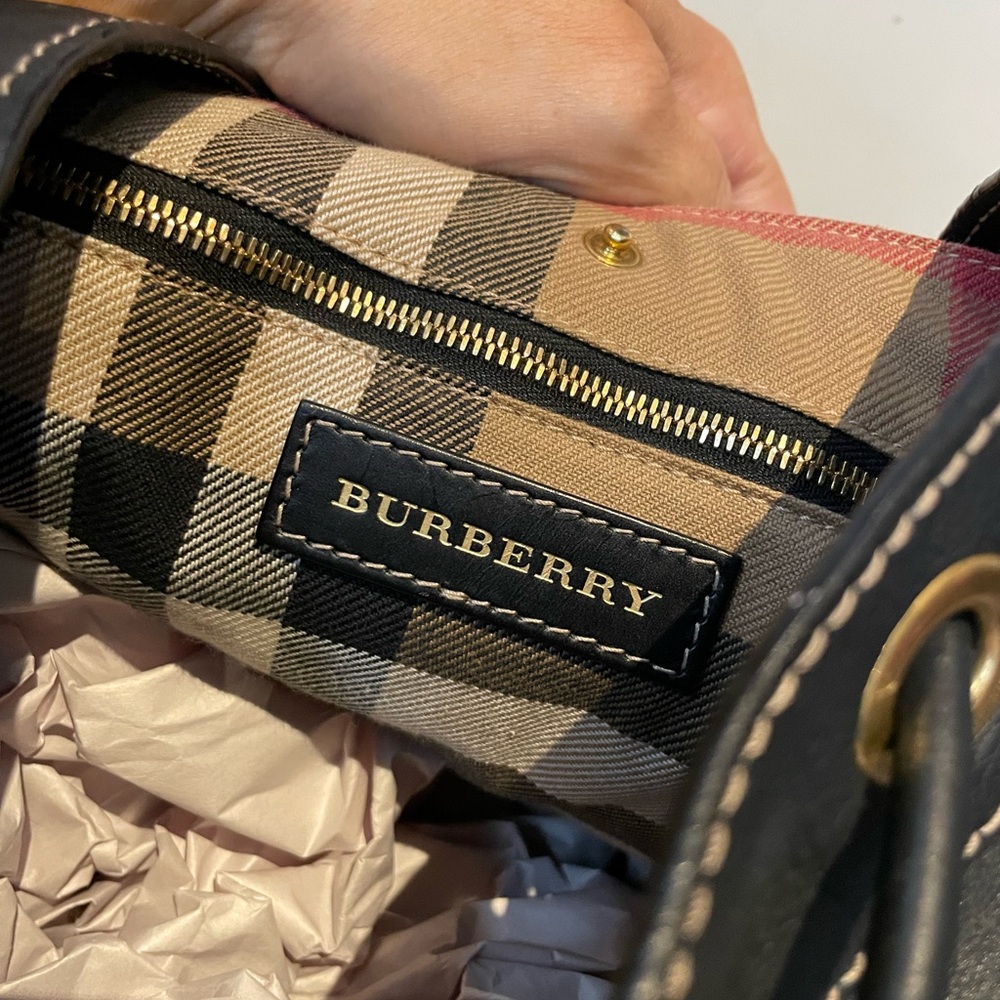 Burberry Black Leather Backpack with Gold Accents Sz. L - Picture 7 of 12